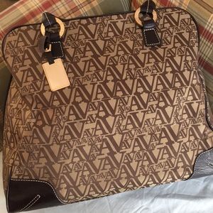 Adrienne Vittadini bag